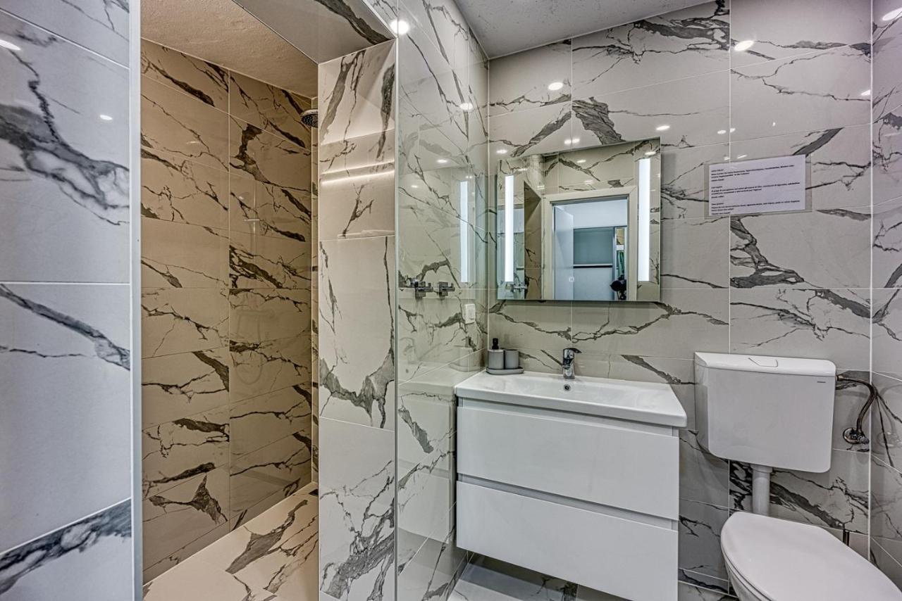 Apartments Claudio Πόρετς Εξωτερικό φωτογραφία