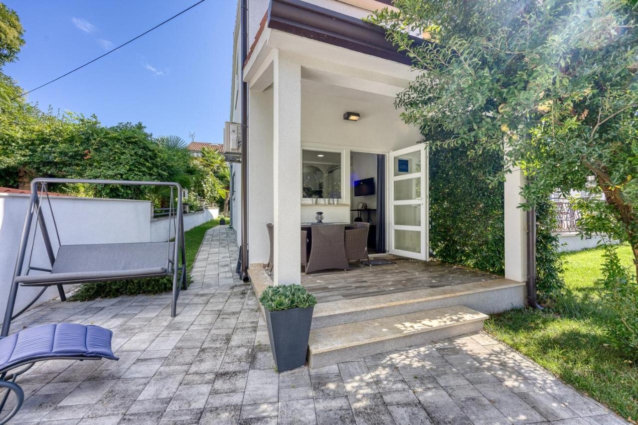 Apartments Claudio Πόρετς Εξωτερικό φωτογραφία