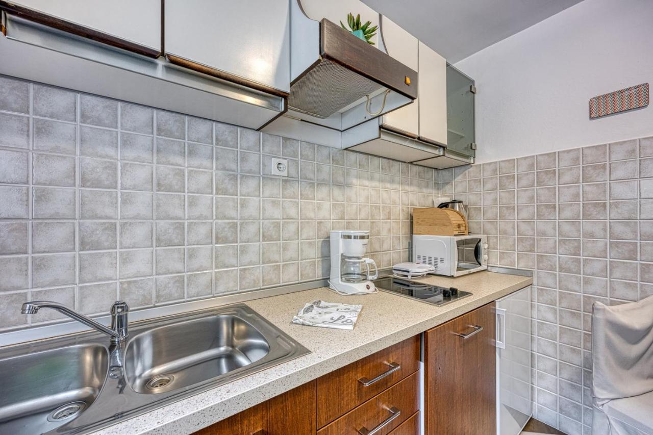 Apartments Claudio Πόρετς Εξωτερικό φωτογραφία