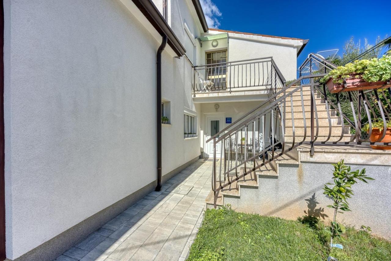 Apartments Claudio Πόρετς Εξωτερικό φωτογραφία